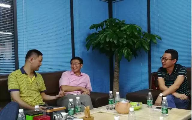 郑大深圳校友企业走访|深圳市信诚展业科技有限公司(图3) 郑大深圳校友企业走访|深圳市信诚展业科技有限公司(图3)